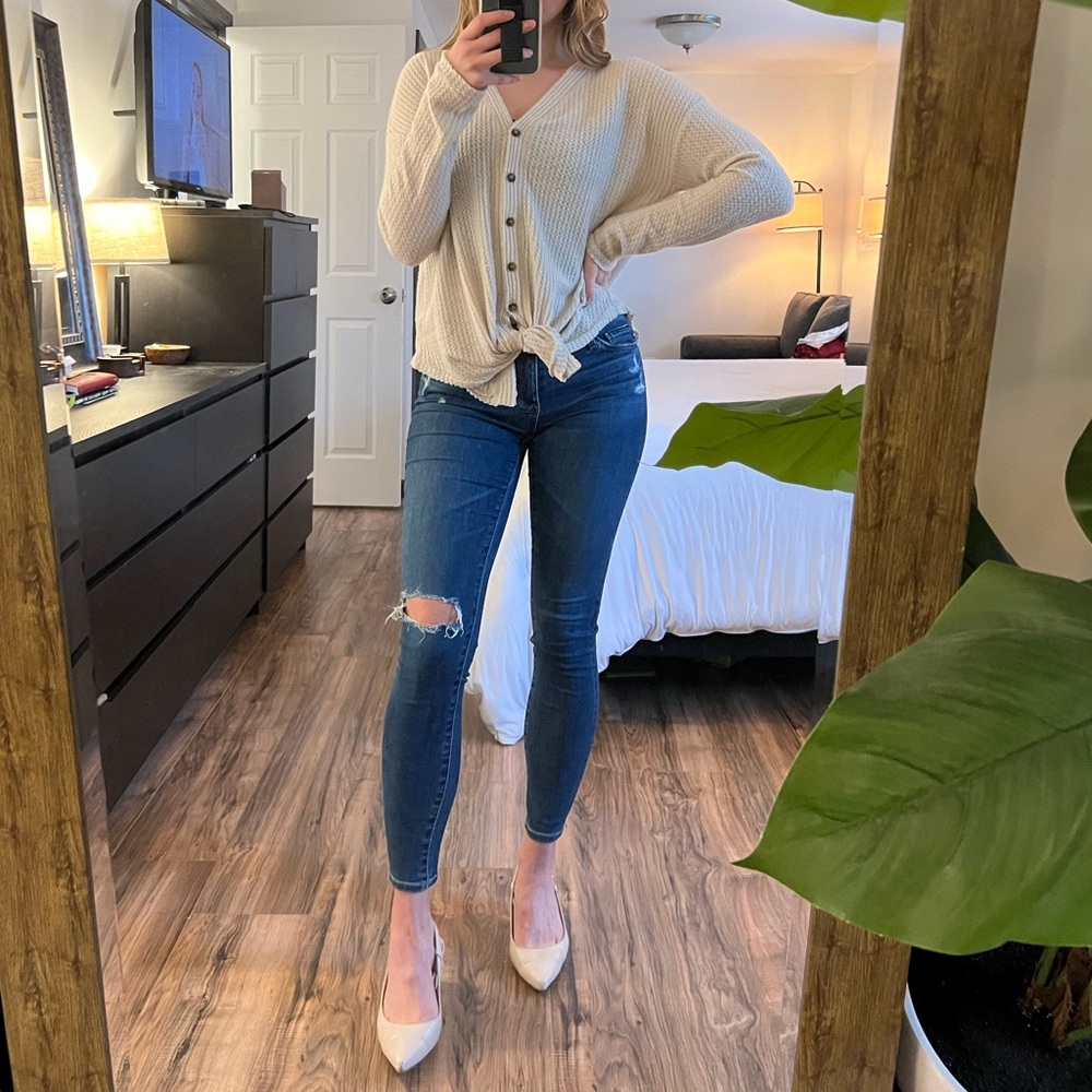 AG premium denim / distressed jeans